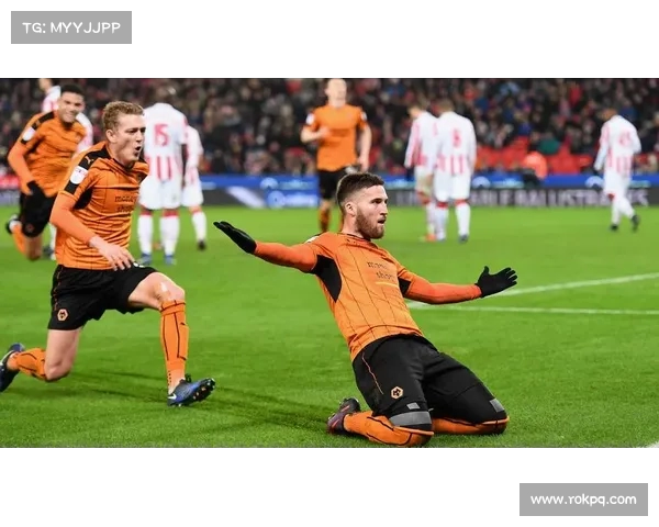 利兹联前锋格尔哈特再度租借加盟英冠赫尔城继续征战 利兹联前锋格尔哈特再度租借加盟英冠赫尔城继续征战